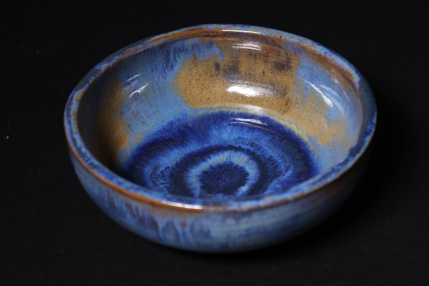 Sapphire Gold Bowls