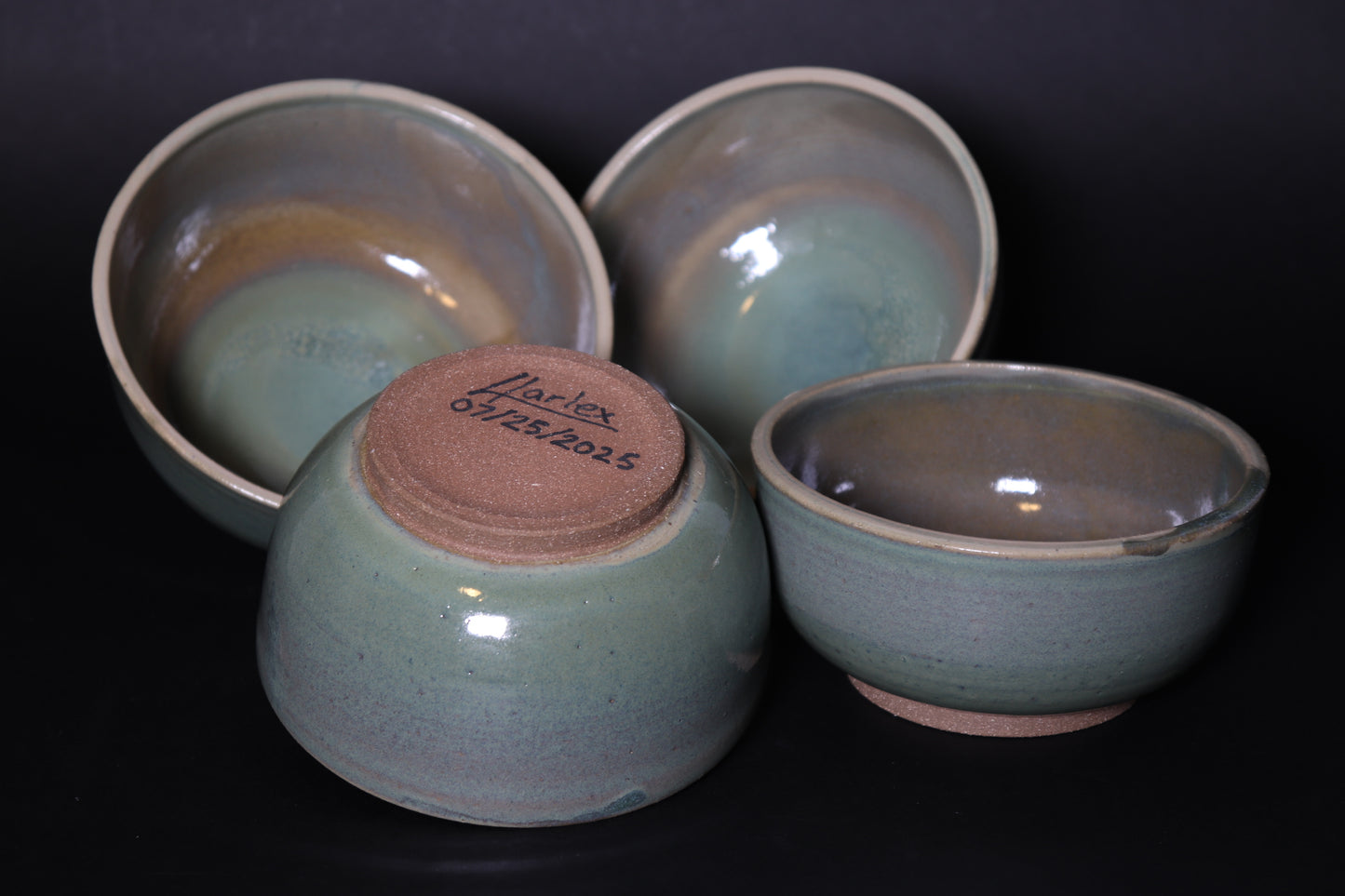 Serpentine Dinnerware Set of 12