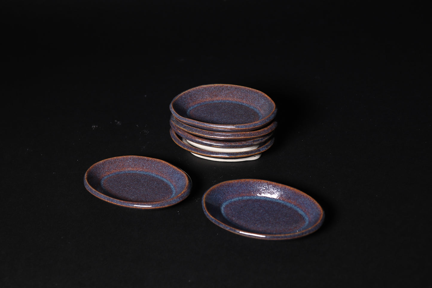 Oval Midnight Mini Plate