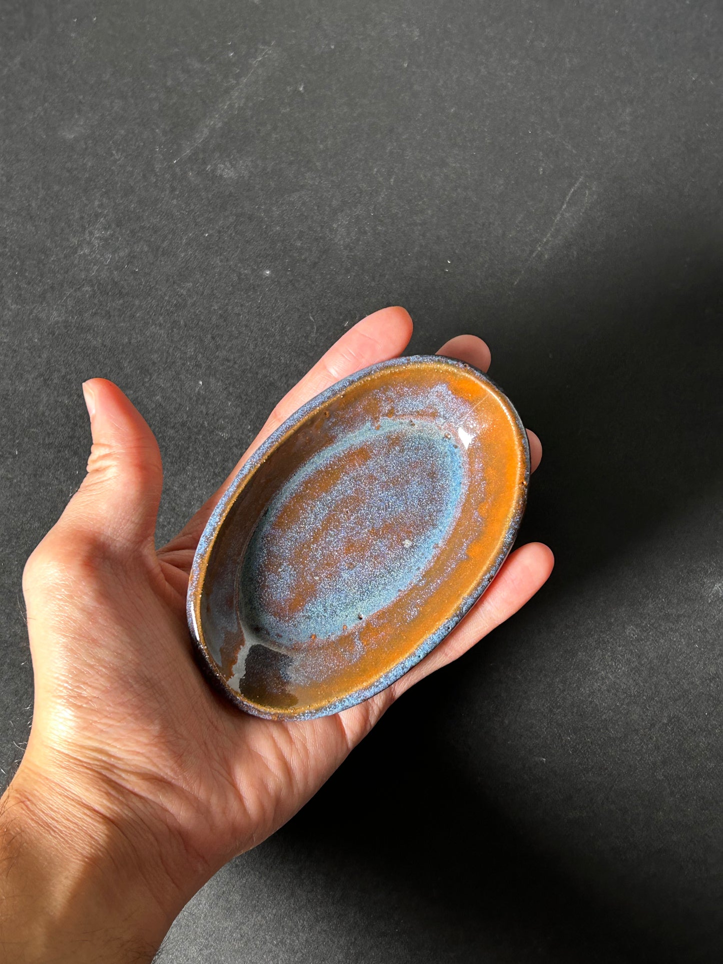 Rusty Sapphire Oval Mini Plate